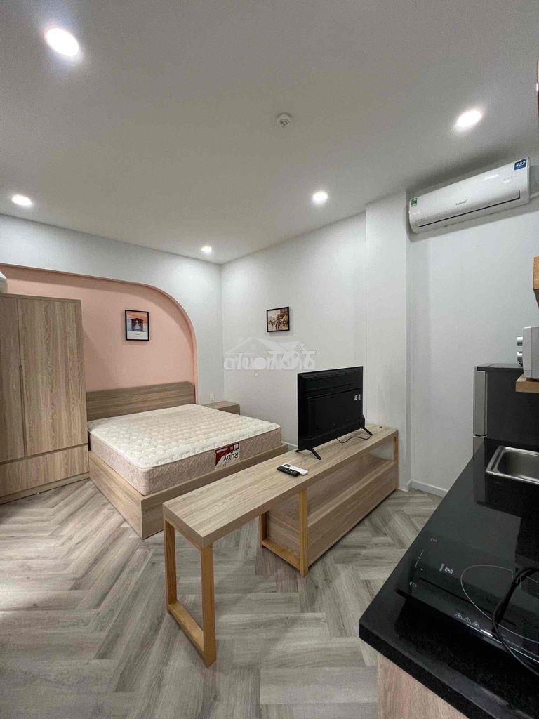 Căn hộ cao cấp ban công phú nhuận 7tr full nội thất