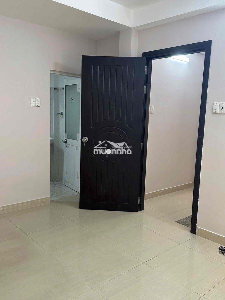Nhà góc hẻm nở hậu lê thị bạch cát - 4
