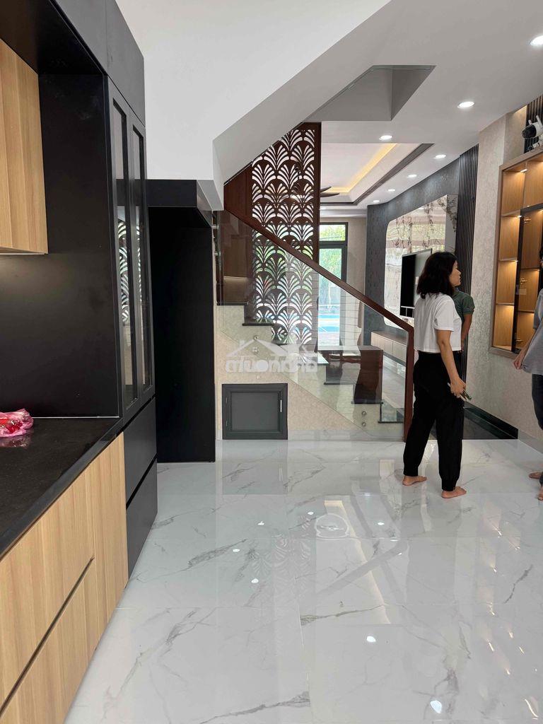 Chính chủ bán nhà 5x20m2 bình lợi p.13củ bt