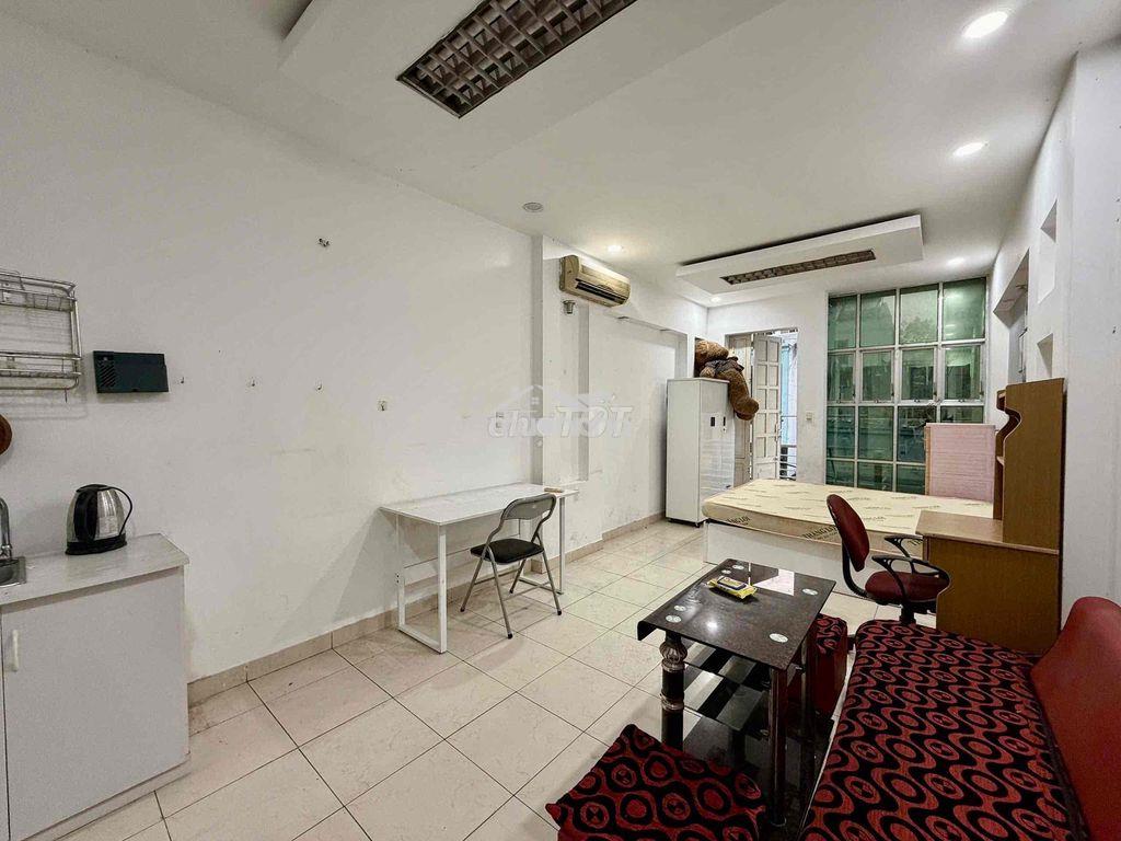 Cho thuê studio balcon 30m2 full nt ngay cống quỳnh bùi viện q1 - 2