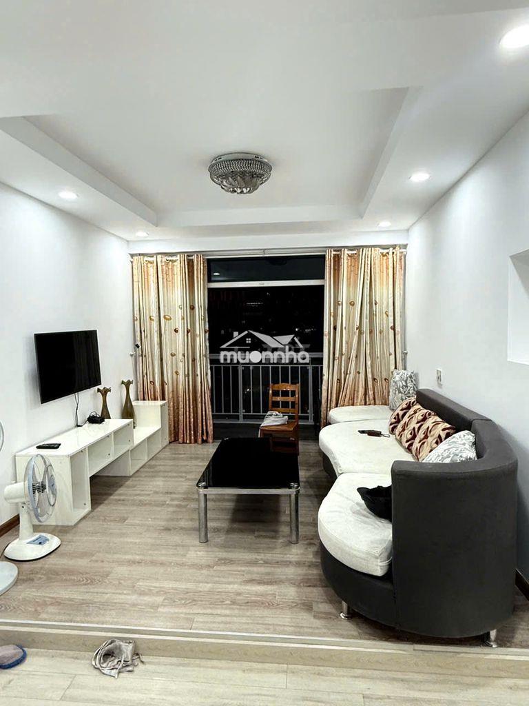 Cho thuê căn hộ 2pn full nội thất view hồ bơi tại new sài gòn - hagl3