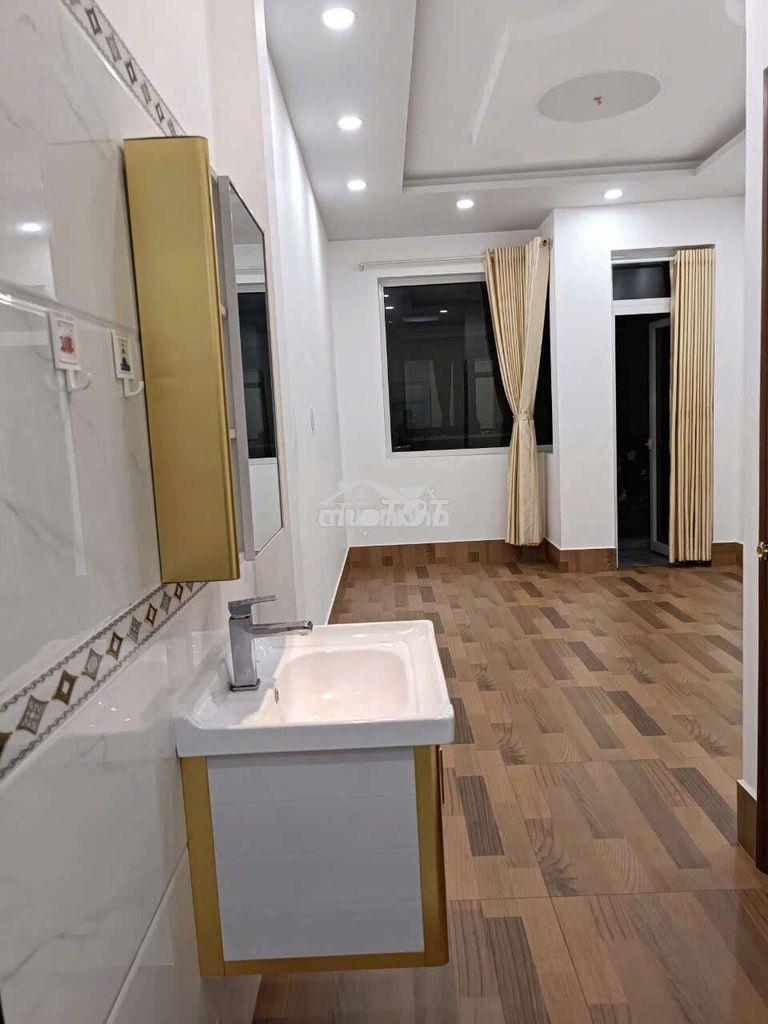 Cho thuê phòng khu căn hộ homrich - 2