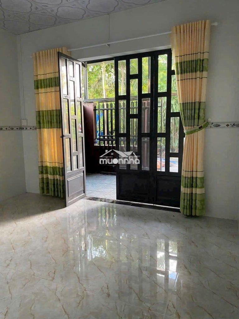 Nhà cấp 4, ngon, rẻ , tại xã tân thông hội, 41m2, shr, 695tr(giá 100%) - 2