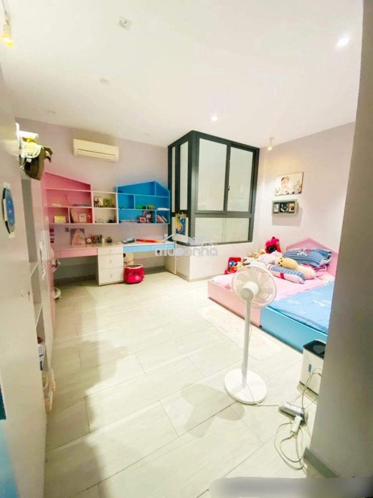 Cho thuê nguyên căn nguyễn minh hoàng. khu vip k300. dt: 5x18m - 4