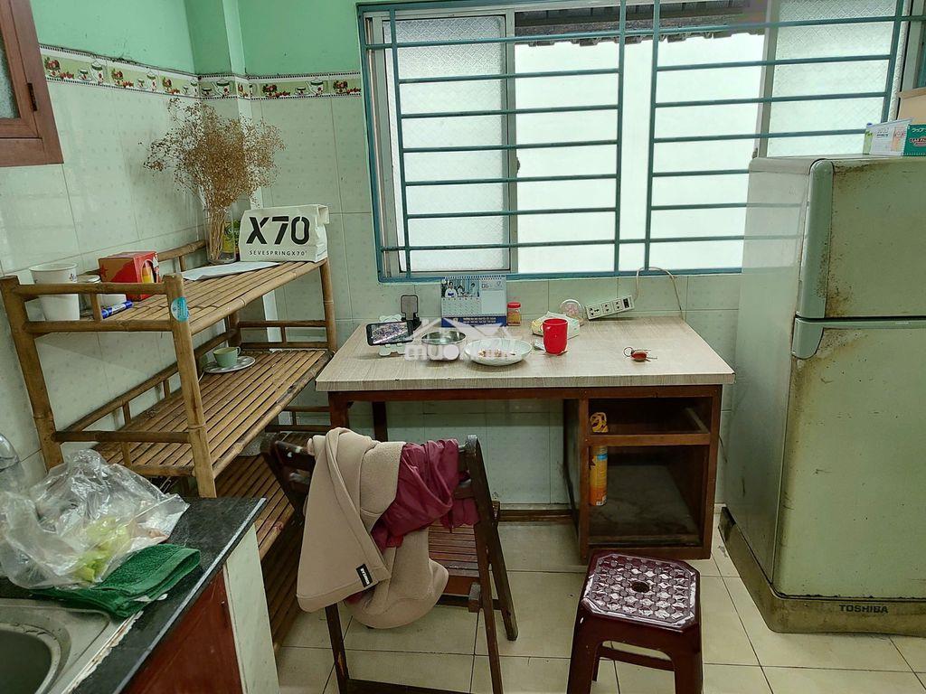 Cho nữ thuê phòng trọ quận 10 - 3