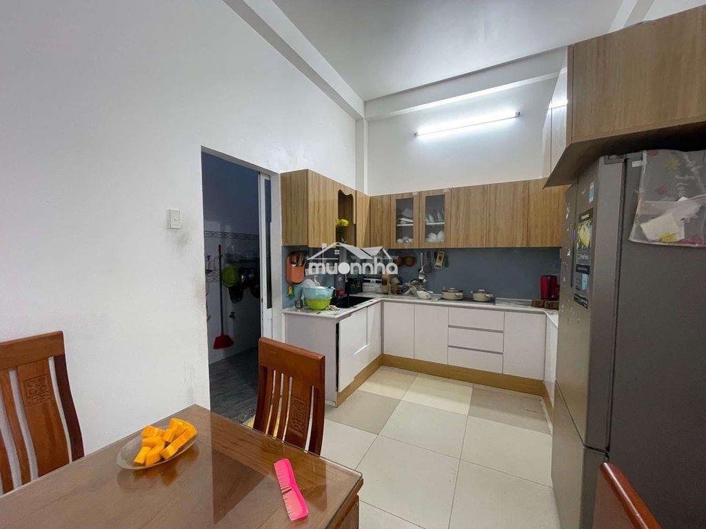 Bán nhà đông bắc, kế bên công viên pmqt q12 100m2 ngang 5 chỉ 4.7 tl - 4