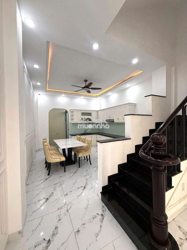 Nhà đẹp có nội thất 4 máy lạnh 4pn 3wc hẻm ô tô 7m gần gò vấp thới an  - 2
