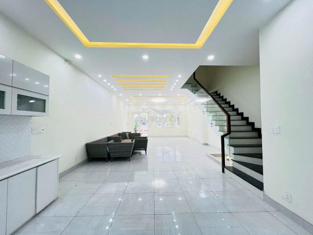 Nhà view công viên melosa khang điền - tiện ở hoặc làm cty - 4pn 4wc - 2