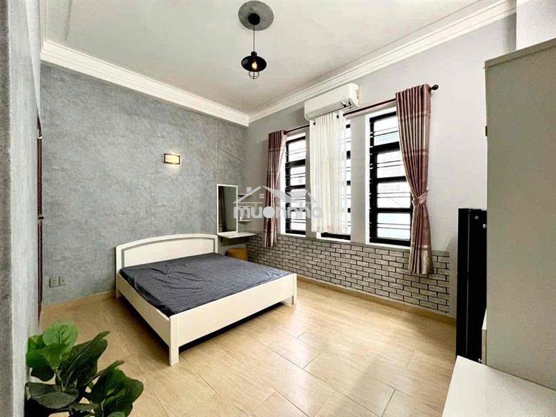 Cho thuê studio cửa sổ 20m2 decor đẹp ngay vòng xoay dân chủ quận 10