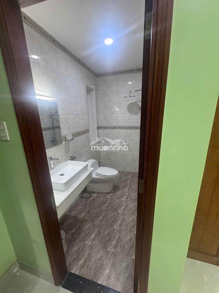Cho thuê tầng 3 và 4 căn nhà mặt tiền đường 23 view sông sài gòn 160m2 - 3