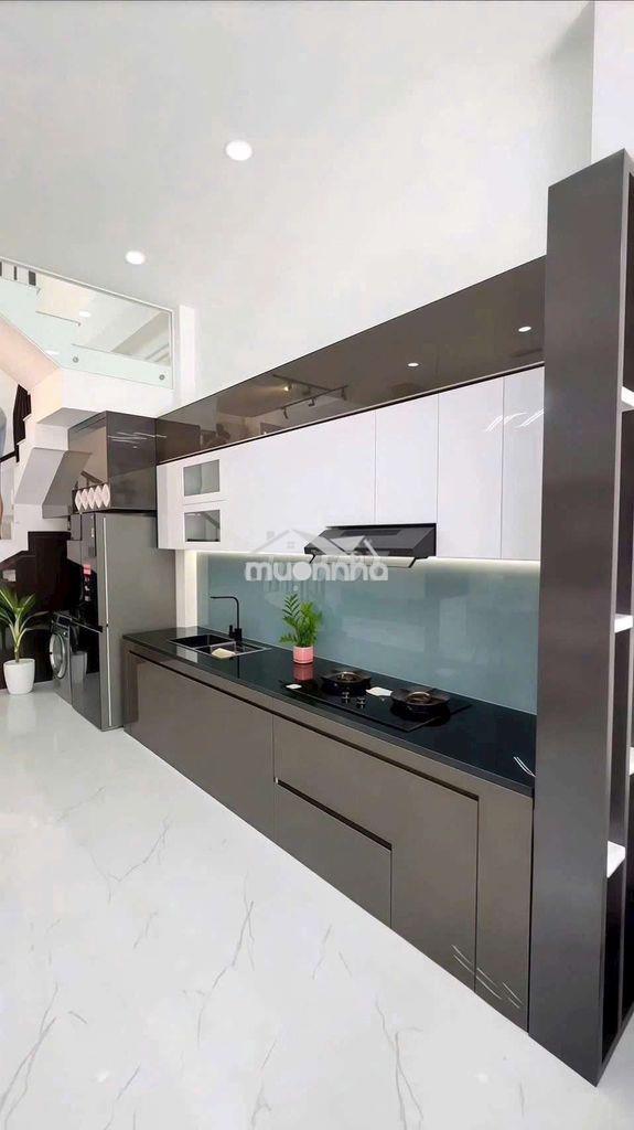 Nhà mới 1 trệt 1 lầu, 3pn, đường xe hơi 6m - sổ hồng riêng - 4