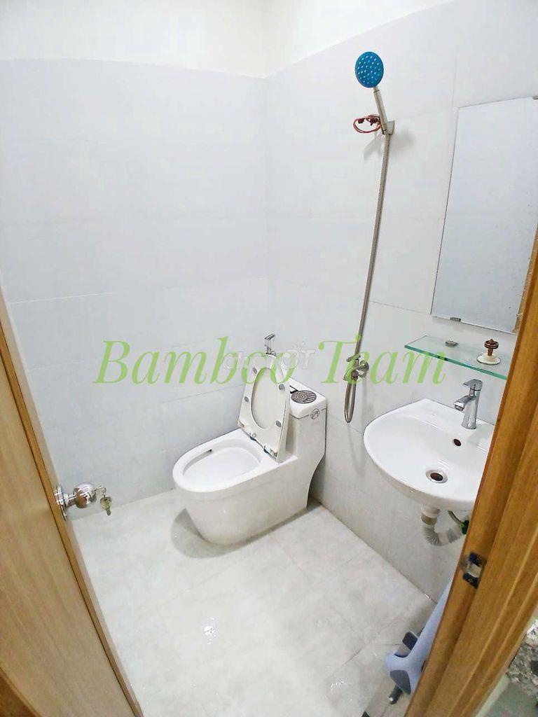 Phòng rộng, mới, ngay cầu vượt lê trọng tấn- tây thạnh, giờ giấc tự do - 3