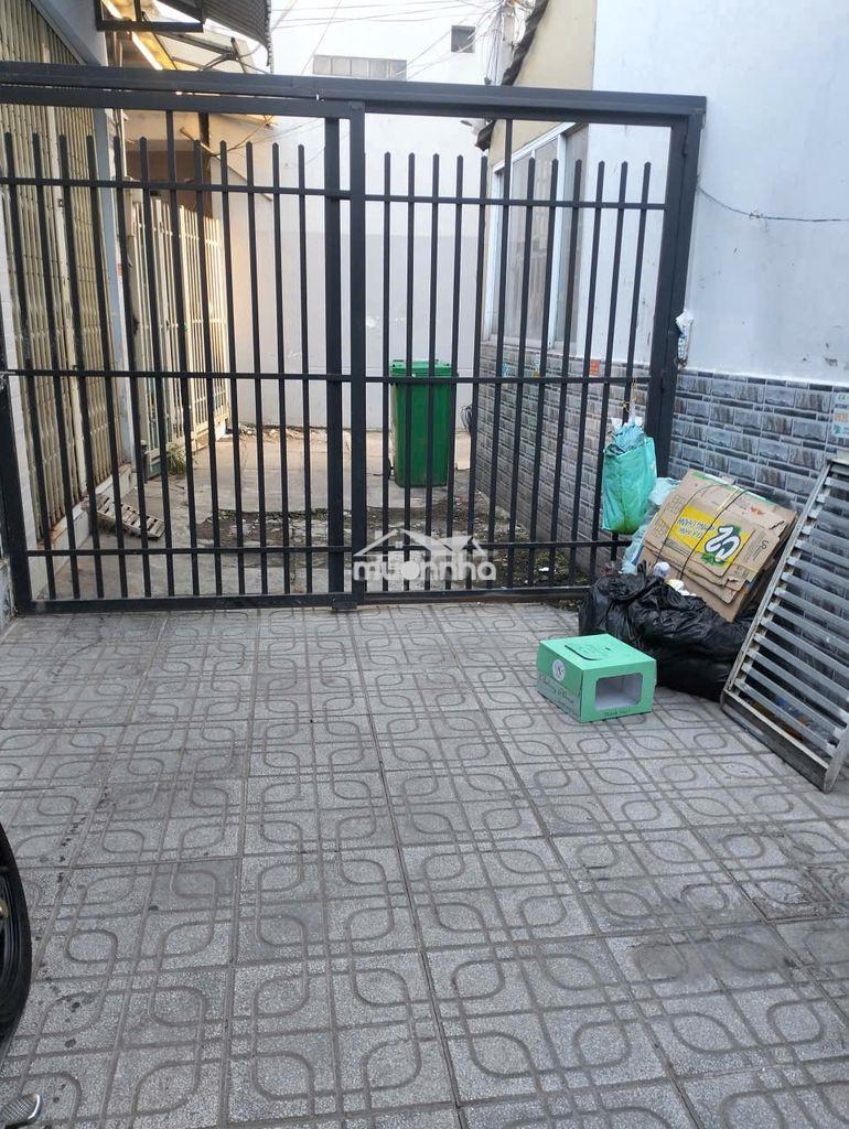 Bán gấp nhà lê văn lương, xã nhà bè, phí hh 2%.