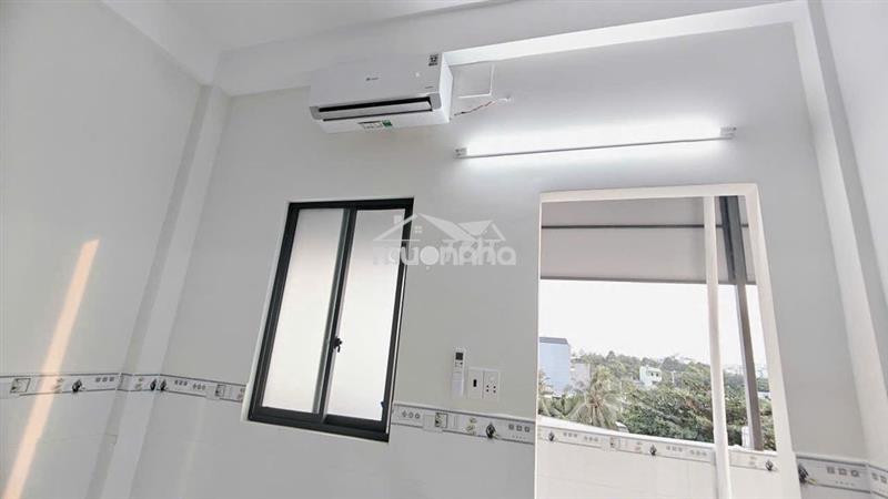 Phòng trọ mới xây cuối đường nguyễn thái sơn