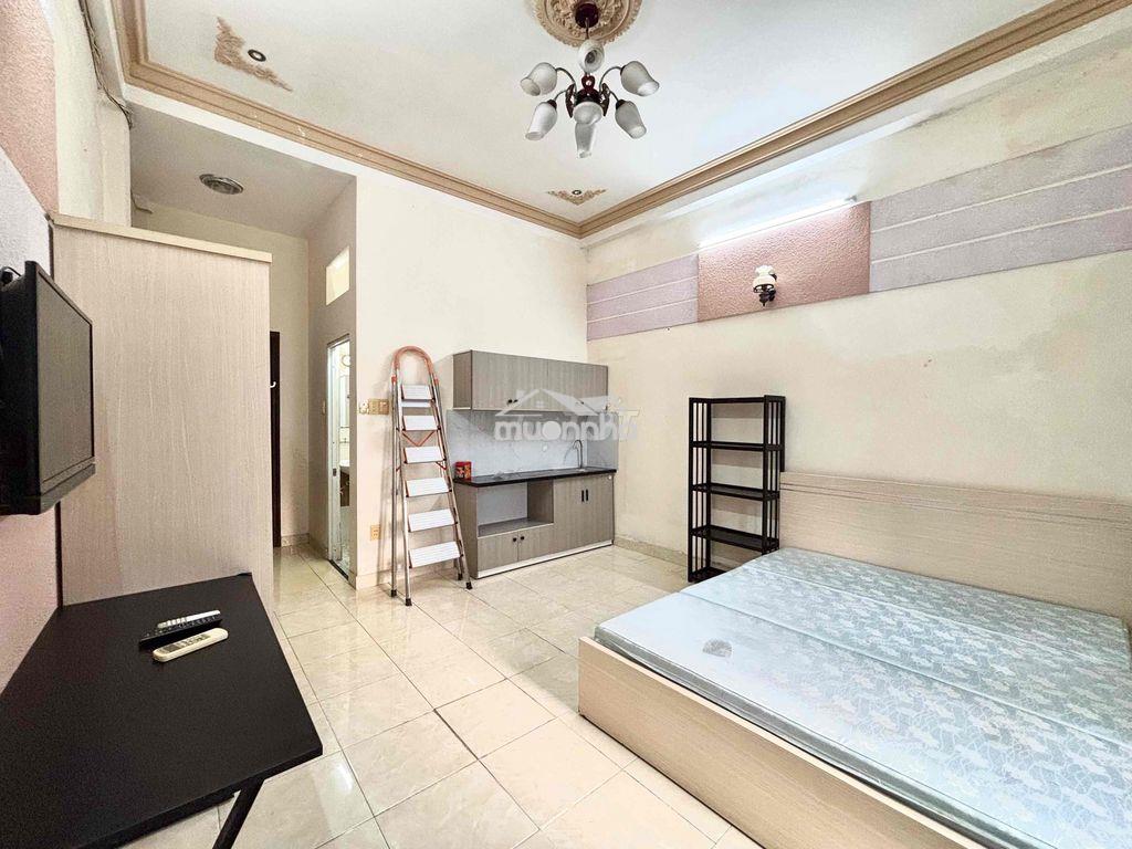 🔥Studio ban công giá rẻ đầy đủ nội thất gần ngã tư phú nhuận - 4