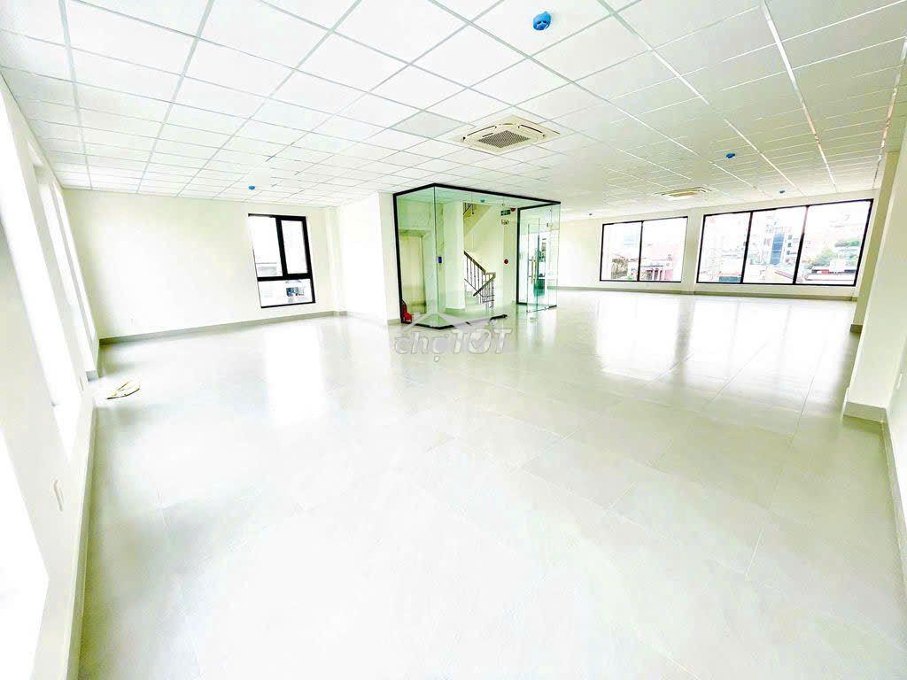 Toà nhà 1.680m2 khu văn phòng cao cấp p. tân định quận 1 - 4