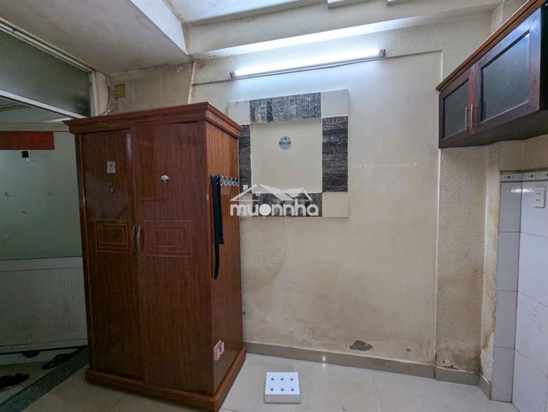 Phòng trọ giá rẻ tầng 1, trung tâm