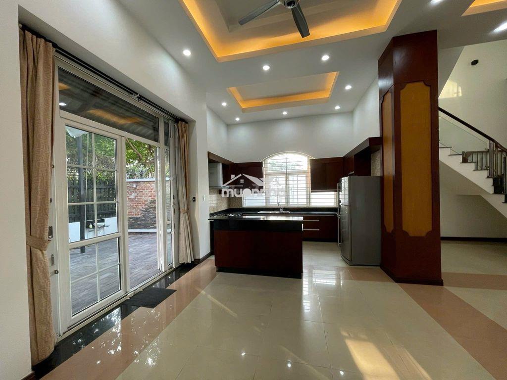 Villa đường cách mạng tháng 8 diện tích: 10x18m trệt 2 lầu cho thuê - 2