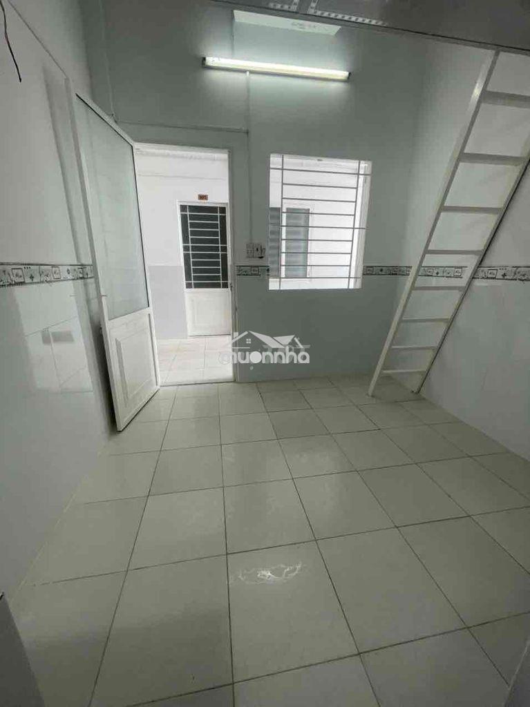 Toà nhà mới - siêu rẻ - 2