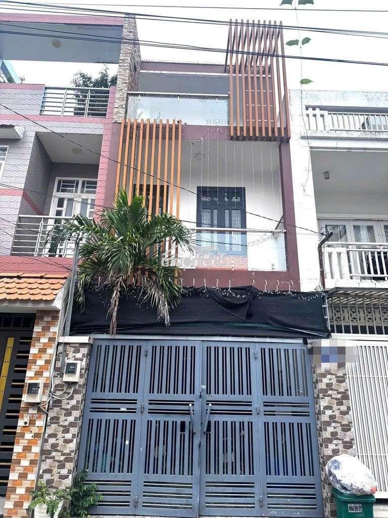 Nhà 1tt2l 4pn 4wc, hẻm oto. ở gia đình + vp cty