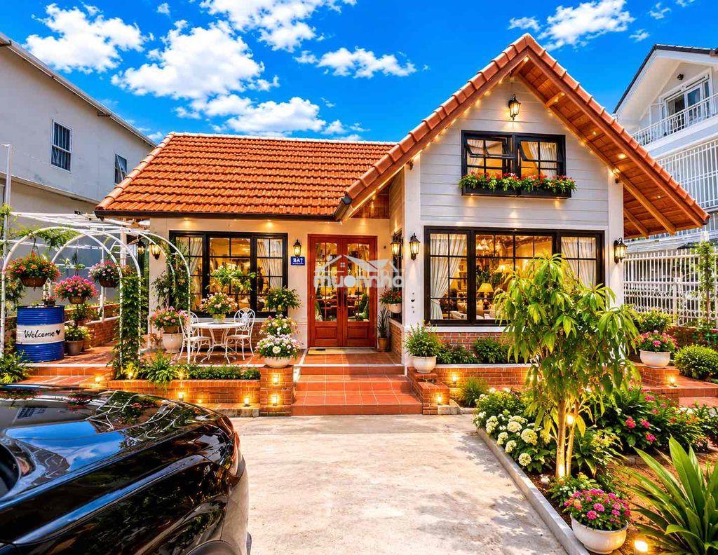 🏡 Cần bán nhà đất 2 mặt tiền trung tâm đà lạt  📍 vị trí: đường nguyễn - 3