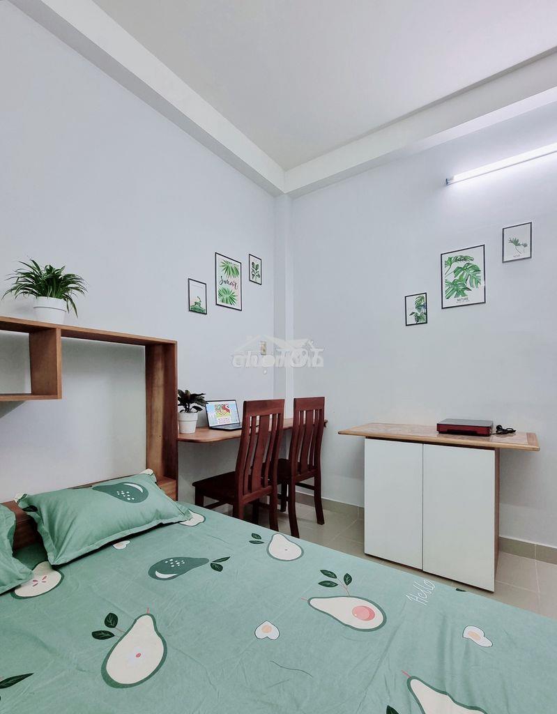 Chỉ 4 triệu - phòng mới trung tâm q1 - 2
