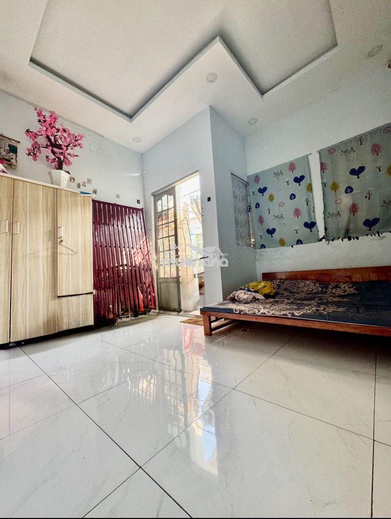 Chính chủ bán nhà sát mt quốc lộ 50. nhà vào ở ngay - 3