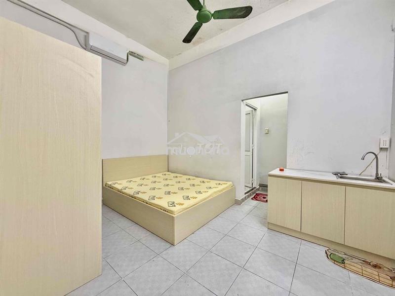 Phòng studio full nội thất - ngay trệt - ngã tư phú nhuận