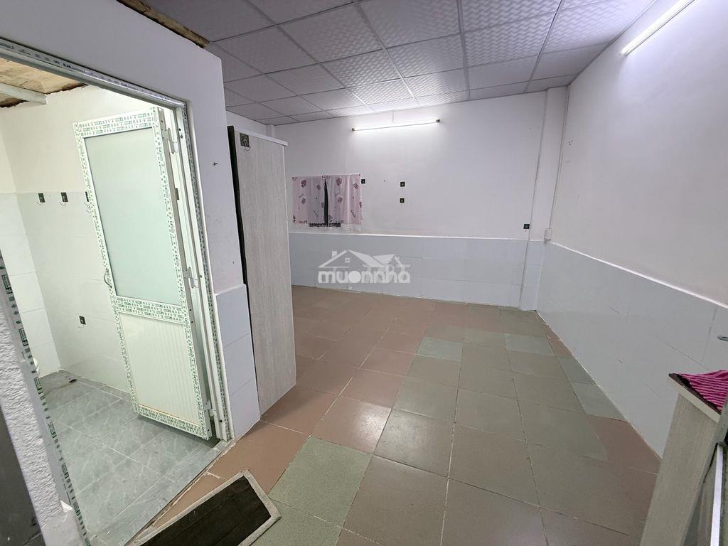 Phòng trọ cho thuê gần chợ tân hương, tân phú - 3
