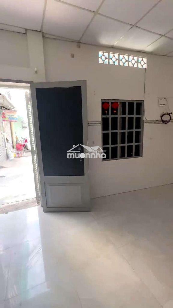 Nhà nguyên căn cấp 4, 5x7m, 2pn (1 kín+1 hở),gần trường phạm văn chiêu