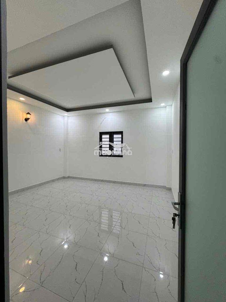 Nhà hẻm - 5 x 15 - trệt 3 lẩu - 6p 4wc - mới - nhận ngay