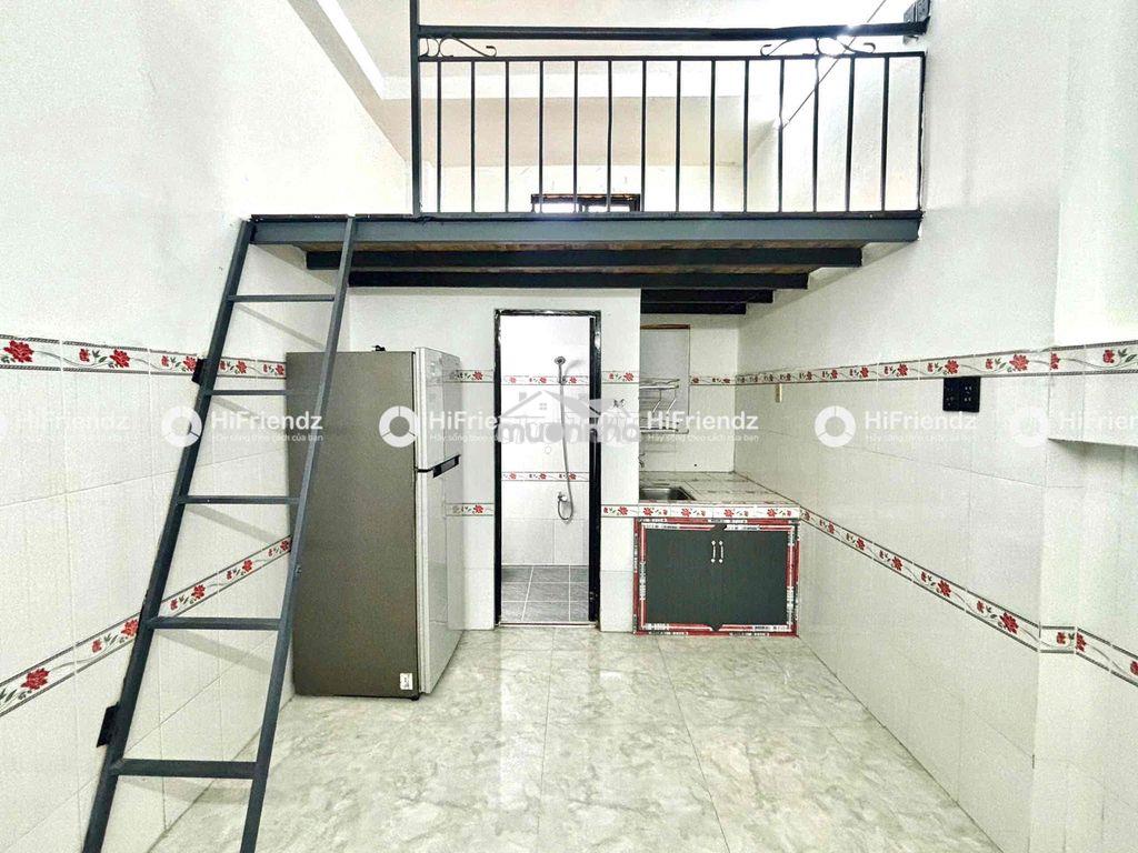 Cho thuê phòng gác giá rẻ cửa sổ có thang máy gần vườn lài phú thọ hoà - 2