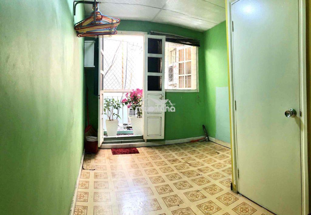 Cho thuê nhà nguyên căn đường nguyễn văn cừ quận 1 - 4