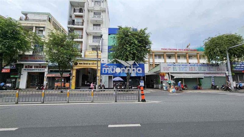 ❤️‍🔥Mặt tiền ngang 8m, thích hợp mở chuỗi - kinh doanh lâu dài ✅