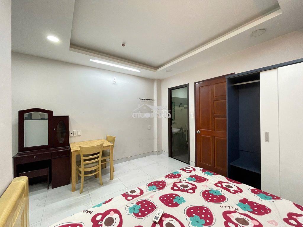 Phòng trọ ngay cầu vượt hàng xanh - 4