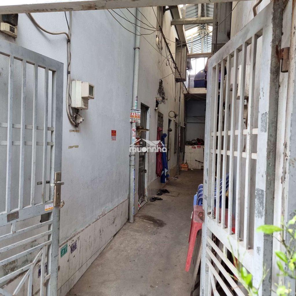 Phòng gác đúc suốt, mái cách nhiệt - 2