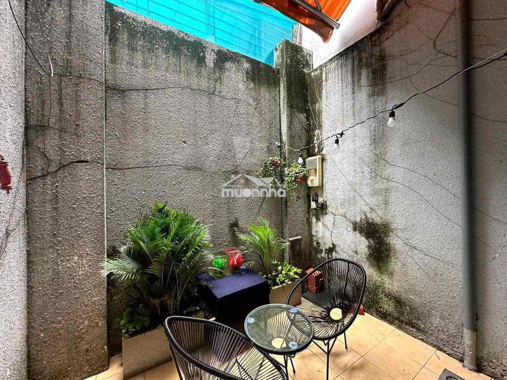 Ban công, gần hàng xanh, điện nước chính chủ siêu rẻ - 2