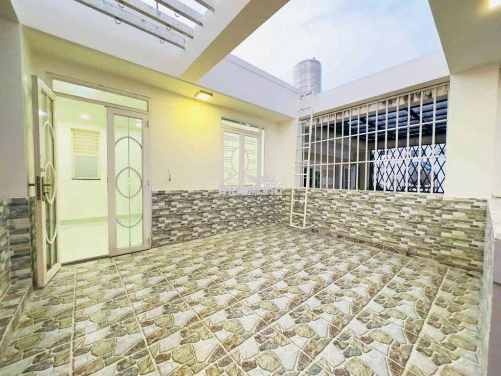 Gần học viện cán bộ - dòng tiền 50tr/tháng - lô góc 3mt - hxh thông - 3