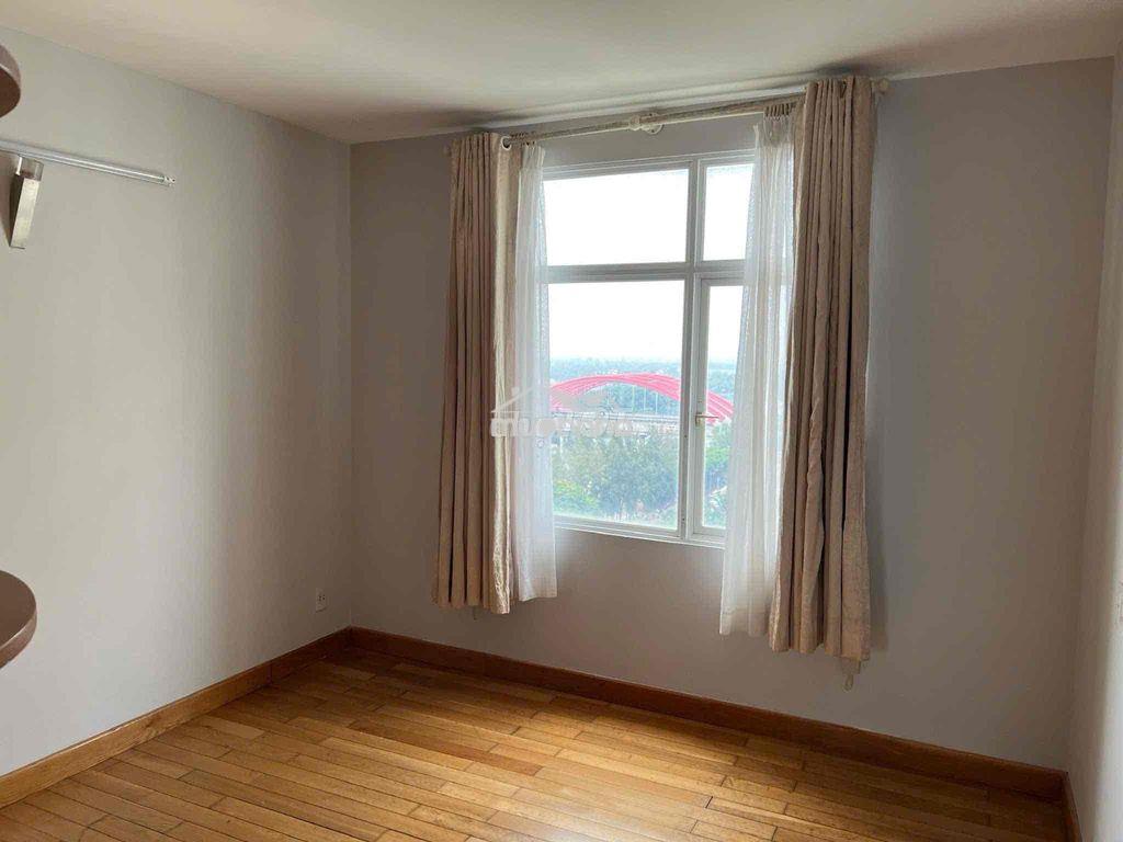Cho thuê 2 căn hoàng tháp plaza trung sơn giá 13-15tr 115m2 3pn 2wc - 4