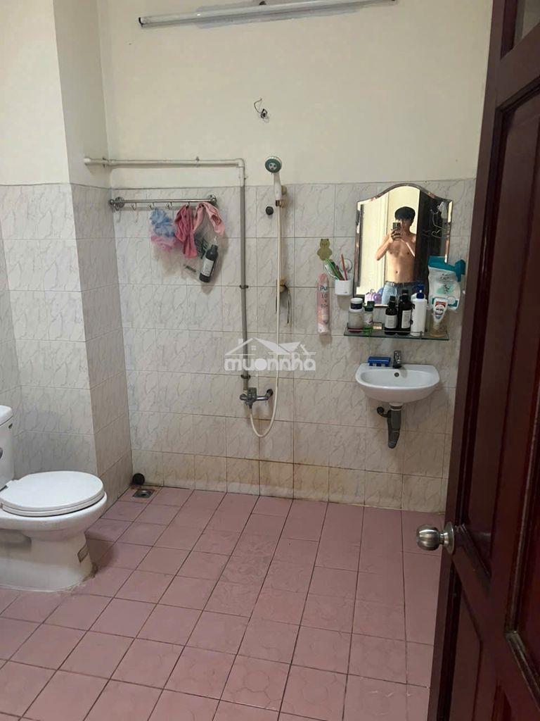 Phòng trọ 18m2 có ban công , máy lạnh ,nước nóng - 3