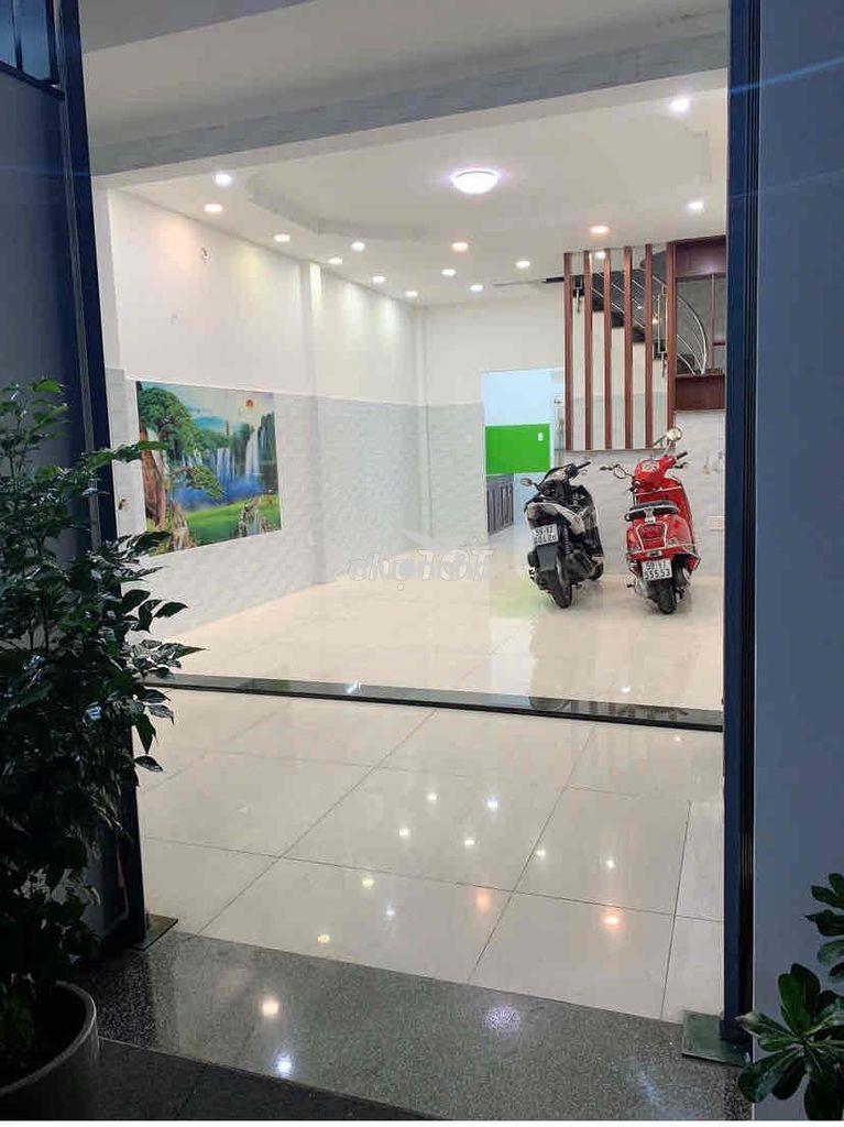 Nhà hiếm dt to gần đường chính - 3