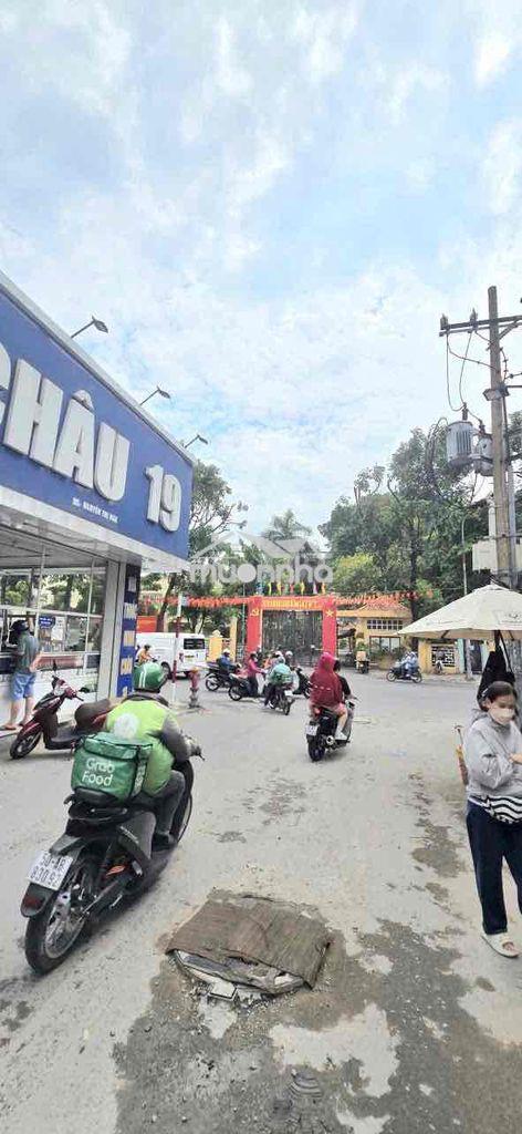 Bán  đất tặng nhà 3 tấm hẻm xe 📍 địa chỉ: 417/49 quang trung phư - 4