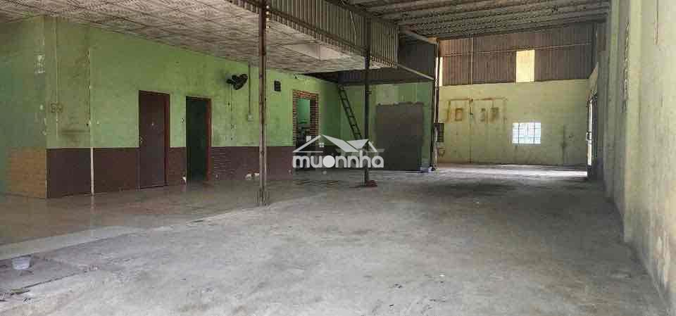 Cho thuê kho 13tr/th dt:12x20 (điện 3 pha ) đường 1c ấp 1 vĩnh lộc b - 3