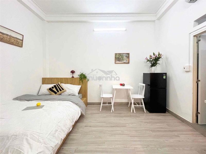 Cho thuê căn hộ full nội thất ngay vòng xoay dân chủ - toà nhà viettel