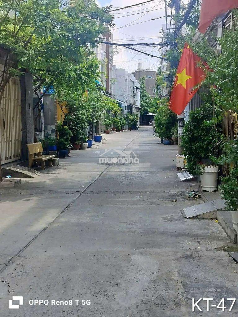 Nhà căn góc thoáng 2 mặt hẻm – chỉ cách tân hương 80m – giá 6ty8.
 - 3