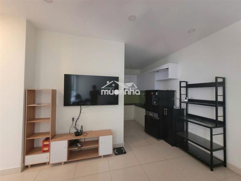 Em cần cho thuê căn hộ 62m2 nhà trống giá thuê chỉ 6tr5 - 7tr /tháng
