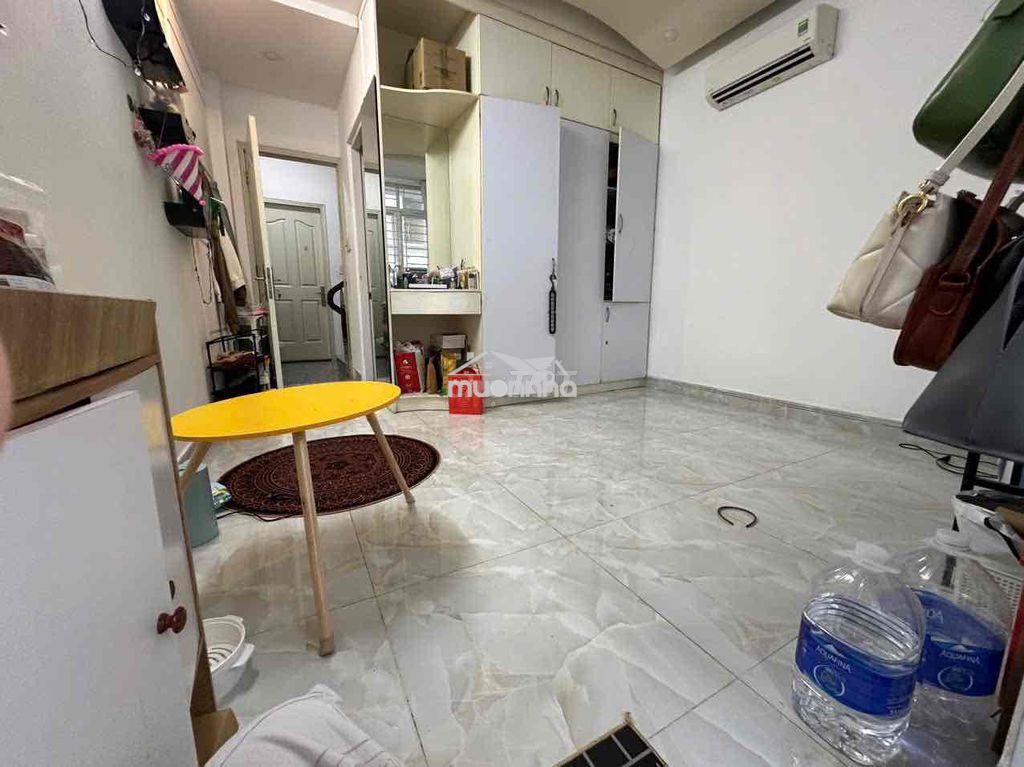 Cho nữ thuê phòng - 4