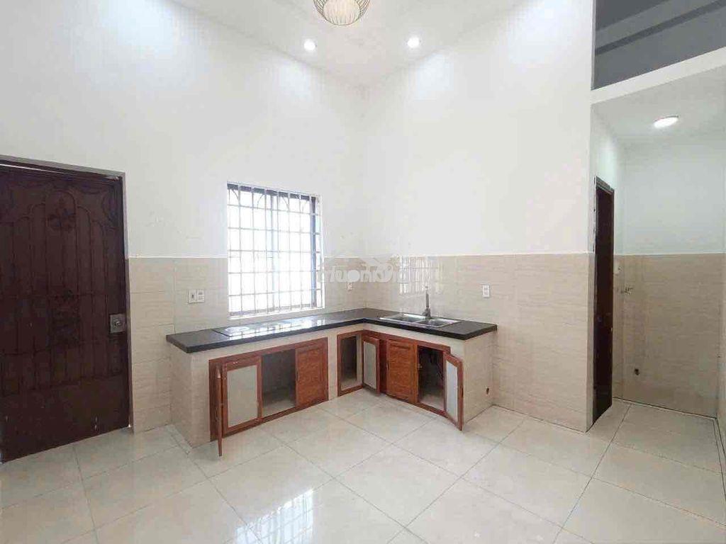 Biệt thự linh đông ngay chợ bến đò 7,5x18m 2pn 2wc ở + vpcty+ kho - 3