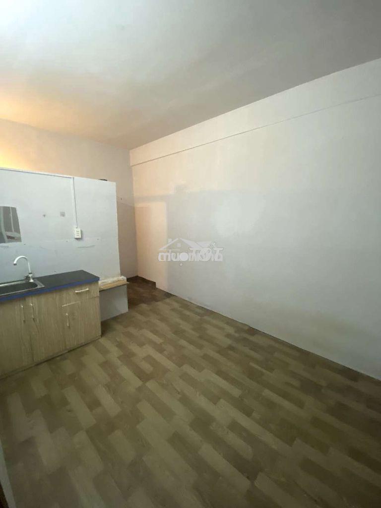 Đường nguyễn trung trực, p5, bình thạnh - 3