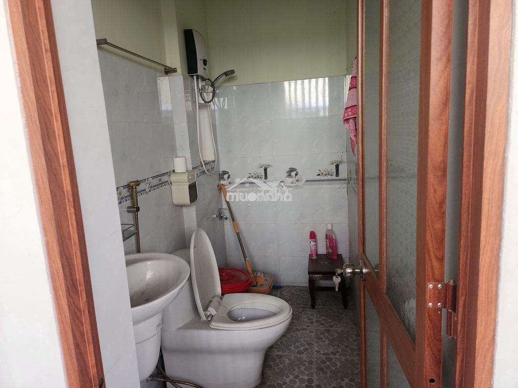 Cho thuê gấp nhà vtđ1 vip ecolake full nội thất - 2